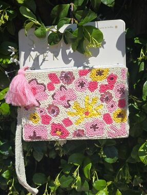 Seed Beaded Floral Wristlet Clutch - Pink & Yellow